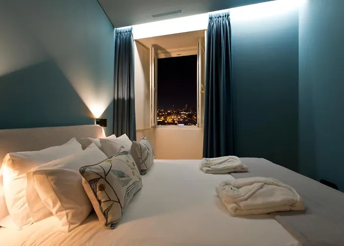 Boutique Rentals-kinga's Ribeira River Great Views